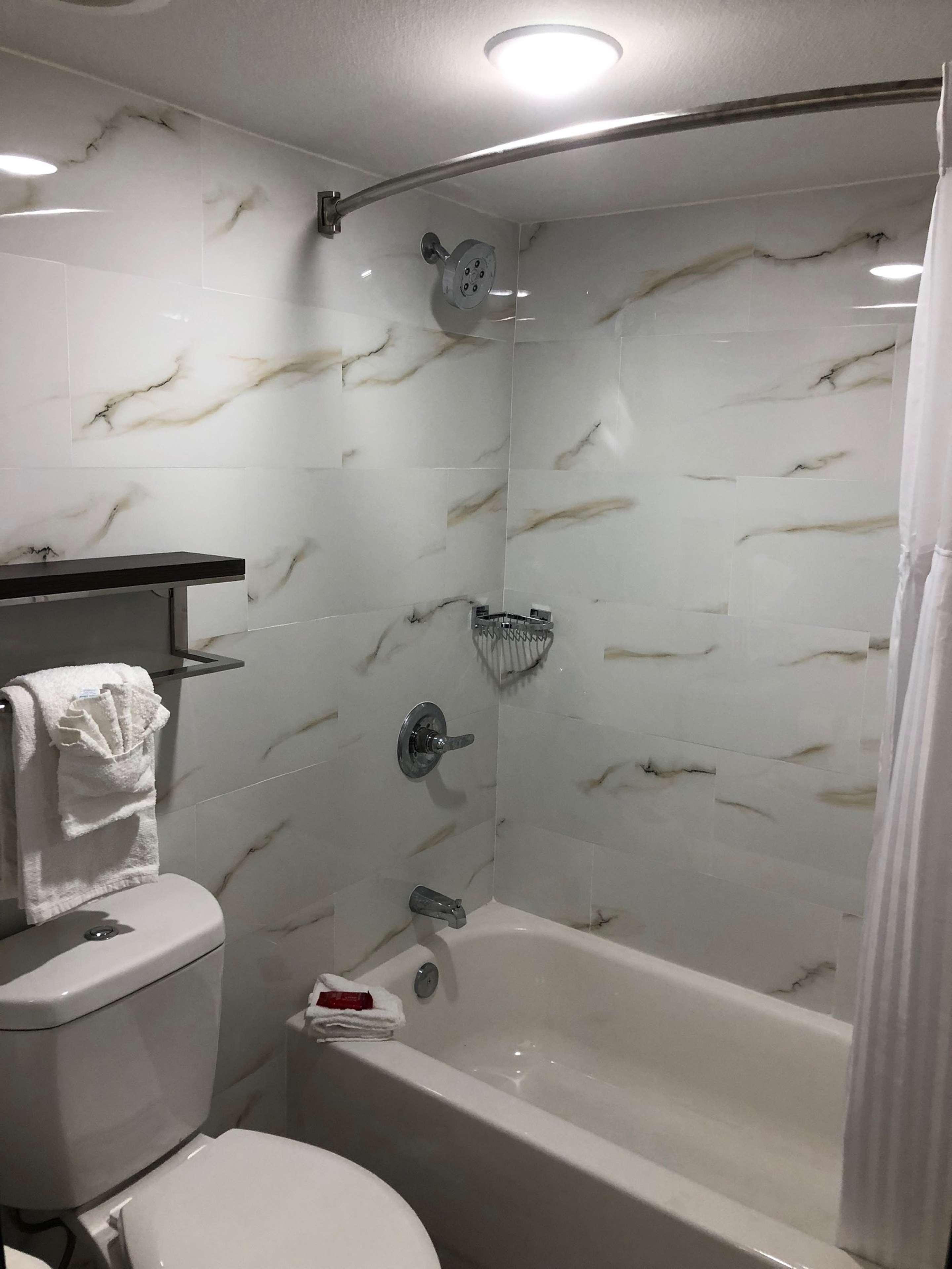 Surestay Plus Hotel By Best Western Sacramento Cal Expo Екстер'єр фото