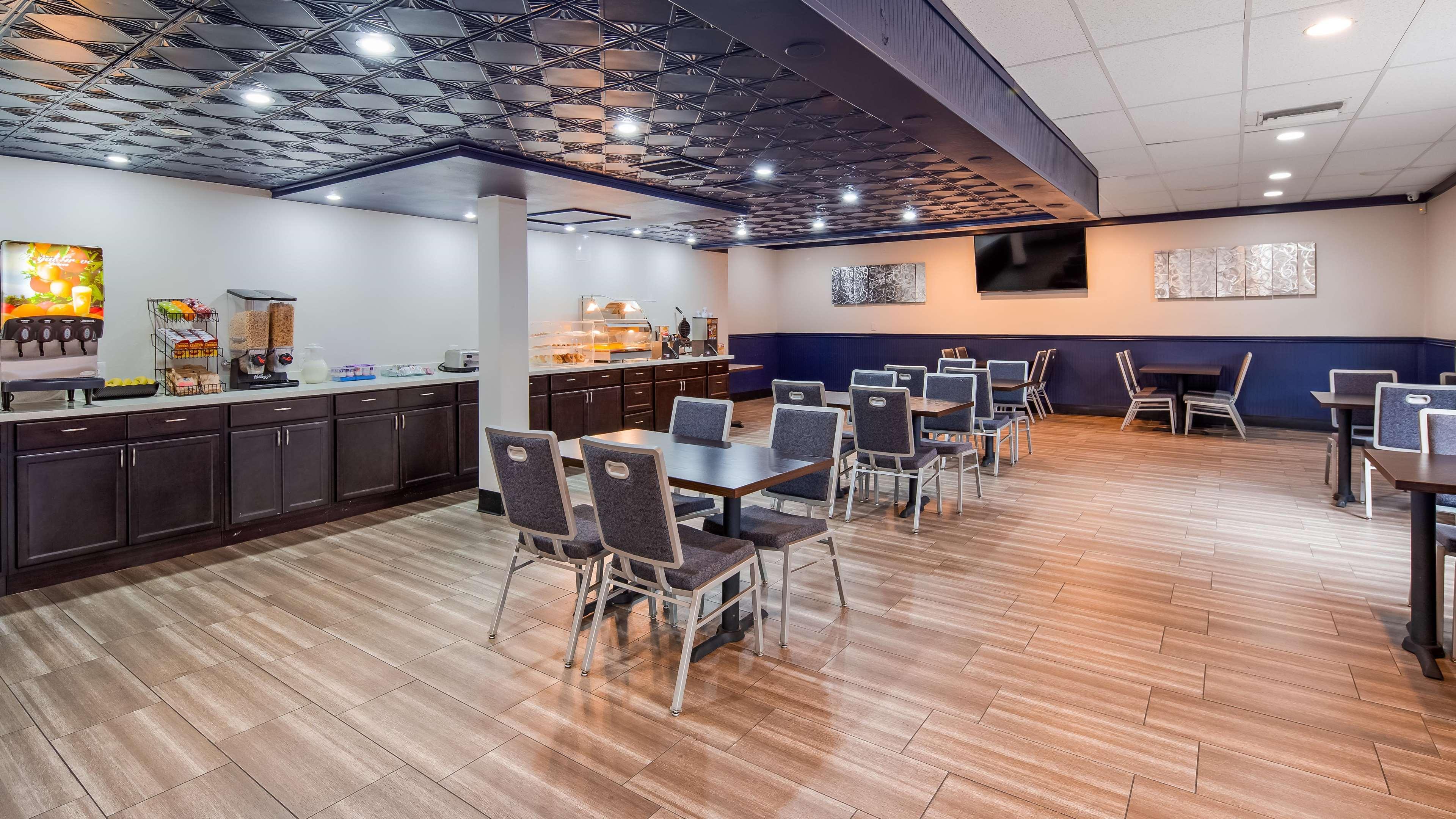 Surestay Plus Hotel By Best Western Sacramento Cal Expo Екстер'єр фото