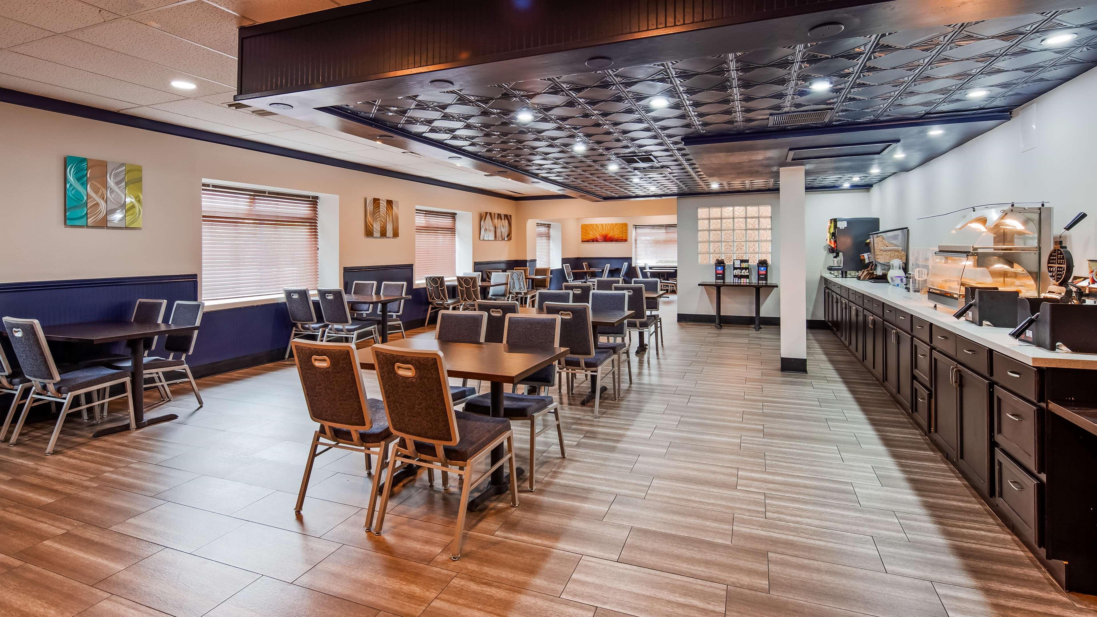 Surestay Plus Hotel By Best Western Sacramento Cal Expo Екстер'єр фото