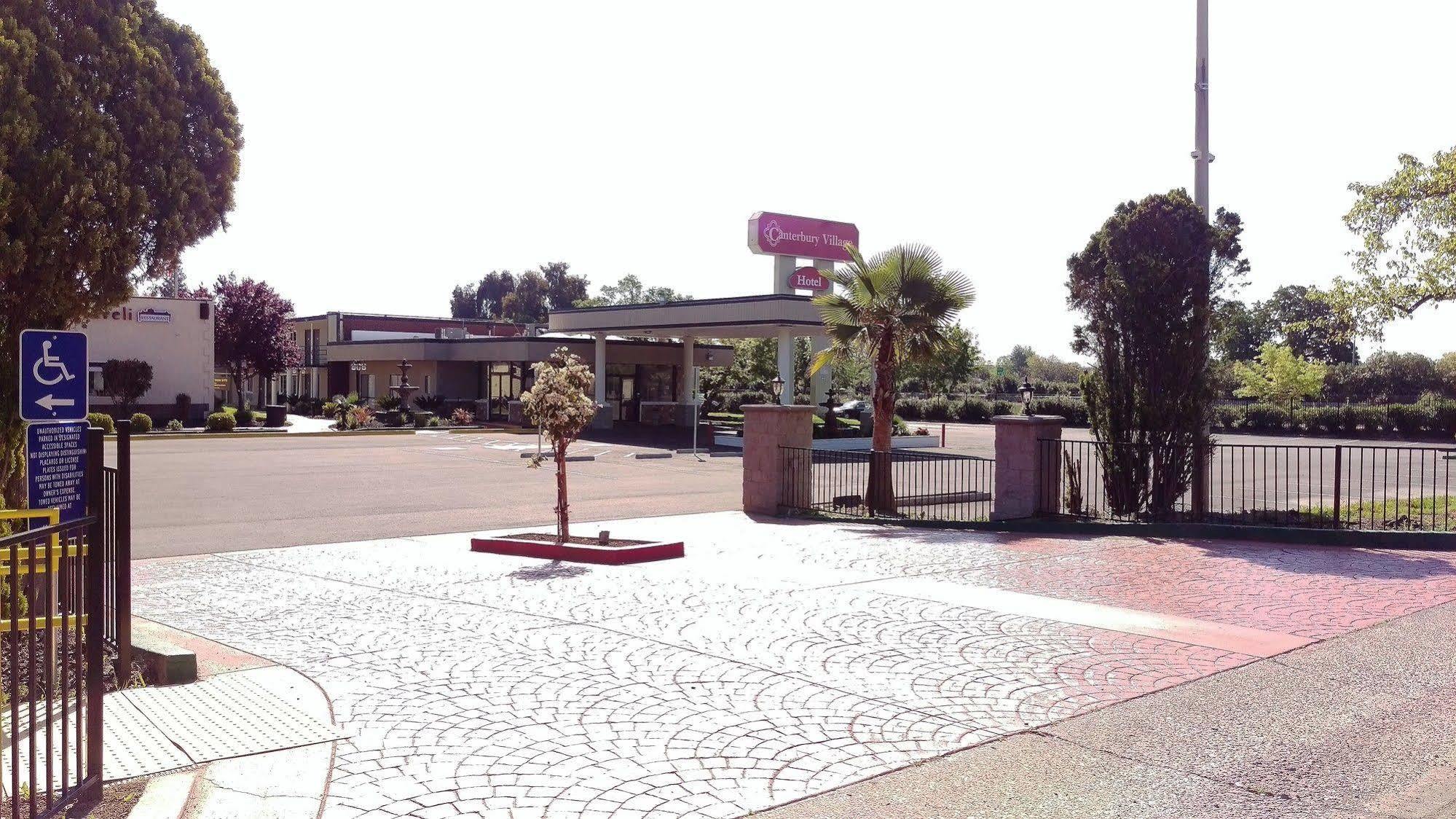 Surestay Plus Hotel By Best Western Sacramento Cal Expo Екстер'єр фото